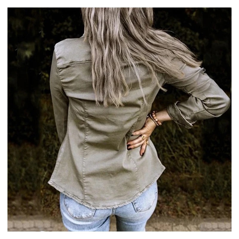 Damen - Denimjacke - Klassischer Stil - Strapazierfähigem Material - Must-Have für jede Garderobe