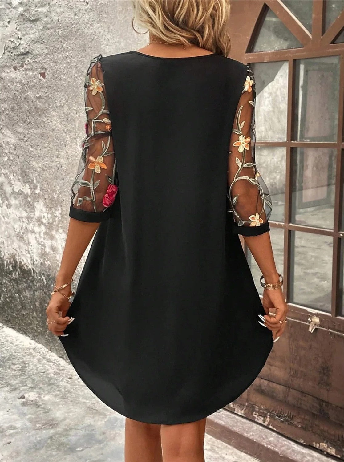 Damen - Leichtes Sommerkleid - Eleganter Stil - Perfekt für warme Tage und besondere Anlässe