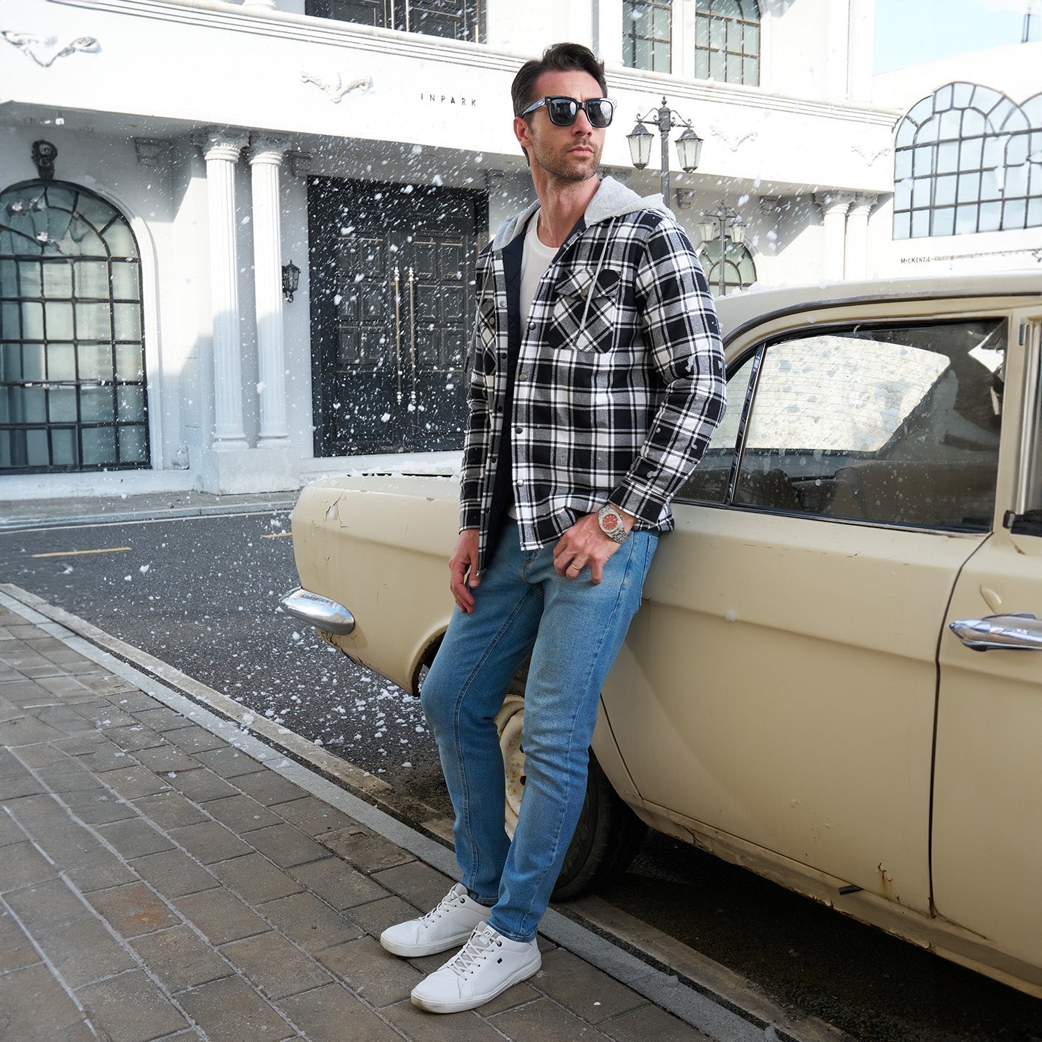 Herren - Gesteppte Flanelljacke mit Kapuze - Baumwolle - Warmes Design für Casual Outerwear