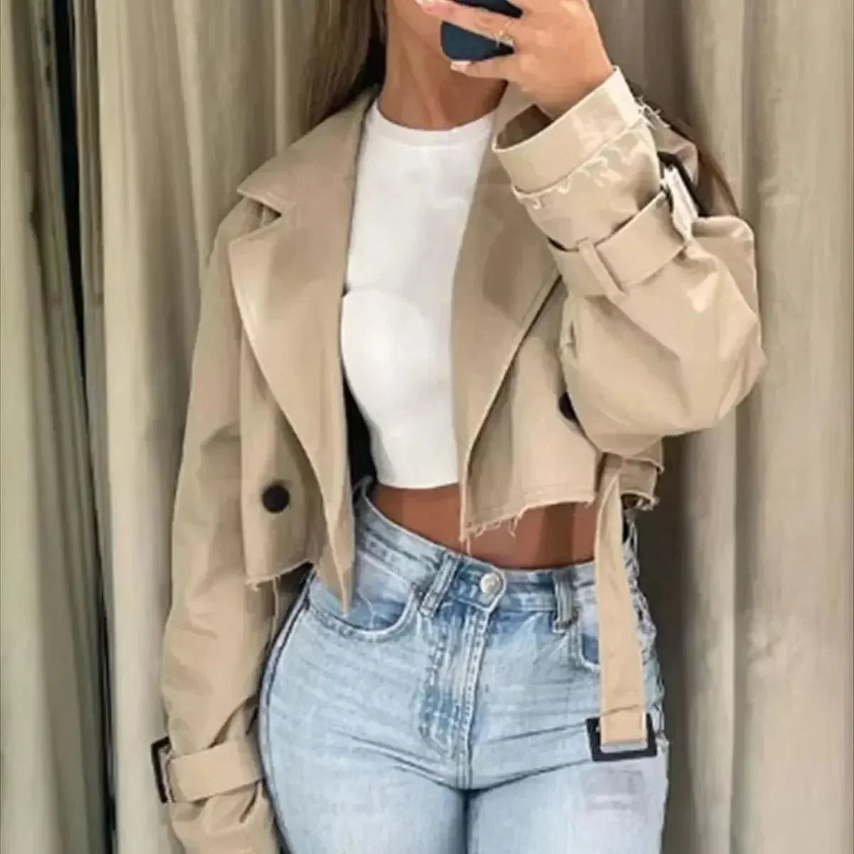 Damen - Stylischer kurzer Trenchcoat - Hochwertigem Material - Modisches Design - Perfekt für jede Gelegenheit