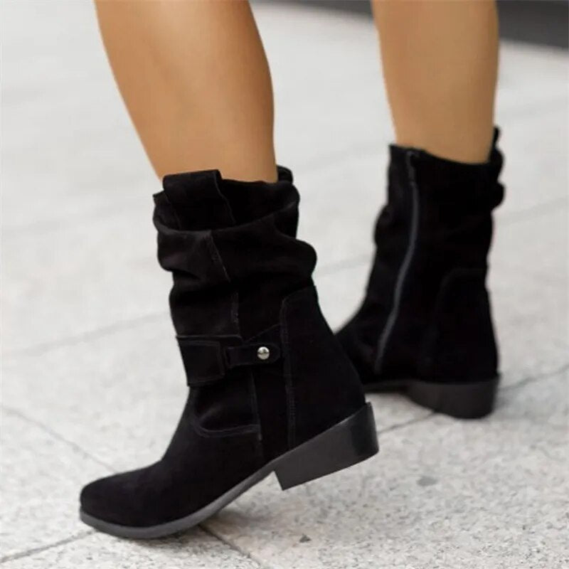 Nikki | Niedrige Wildlederstiefel