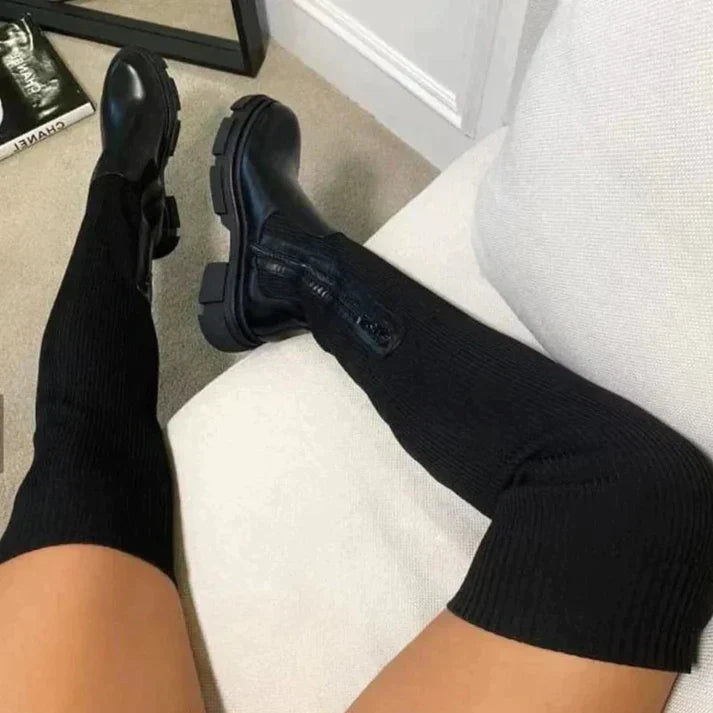 BOOTLY™ - OBERSCHENKELHOHER DAMENSTIEFEL AUS STRICK MIT STRETCH