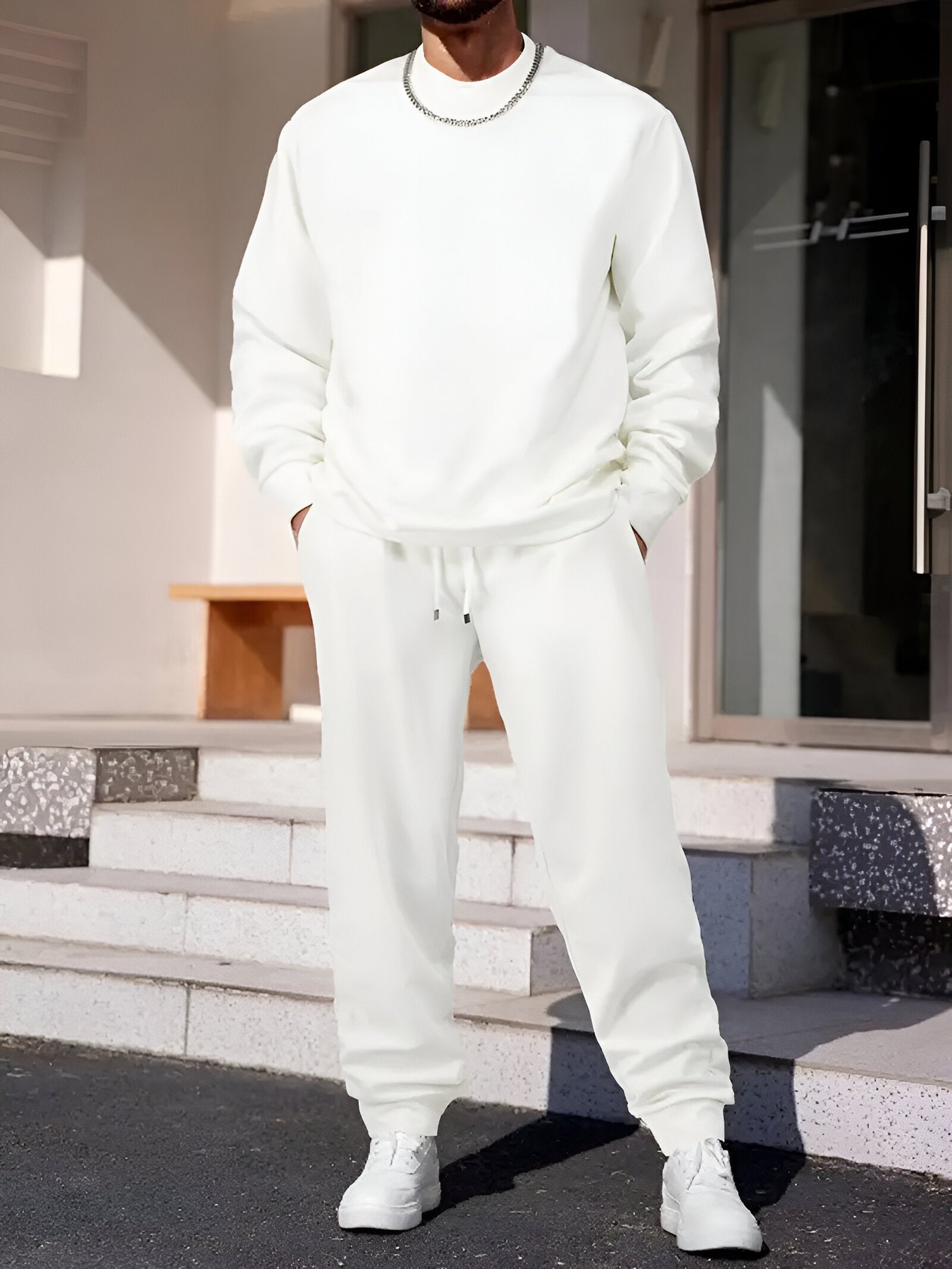 Stylische und bequeme zweiteilige Sportbekleidung für Männer und perfekt für Freizeitkleidung | Quinn