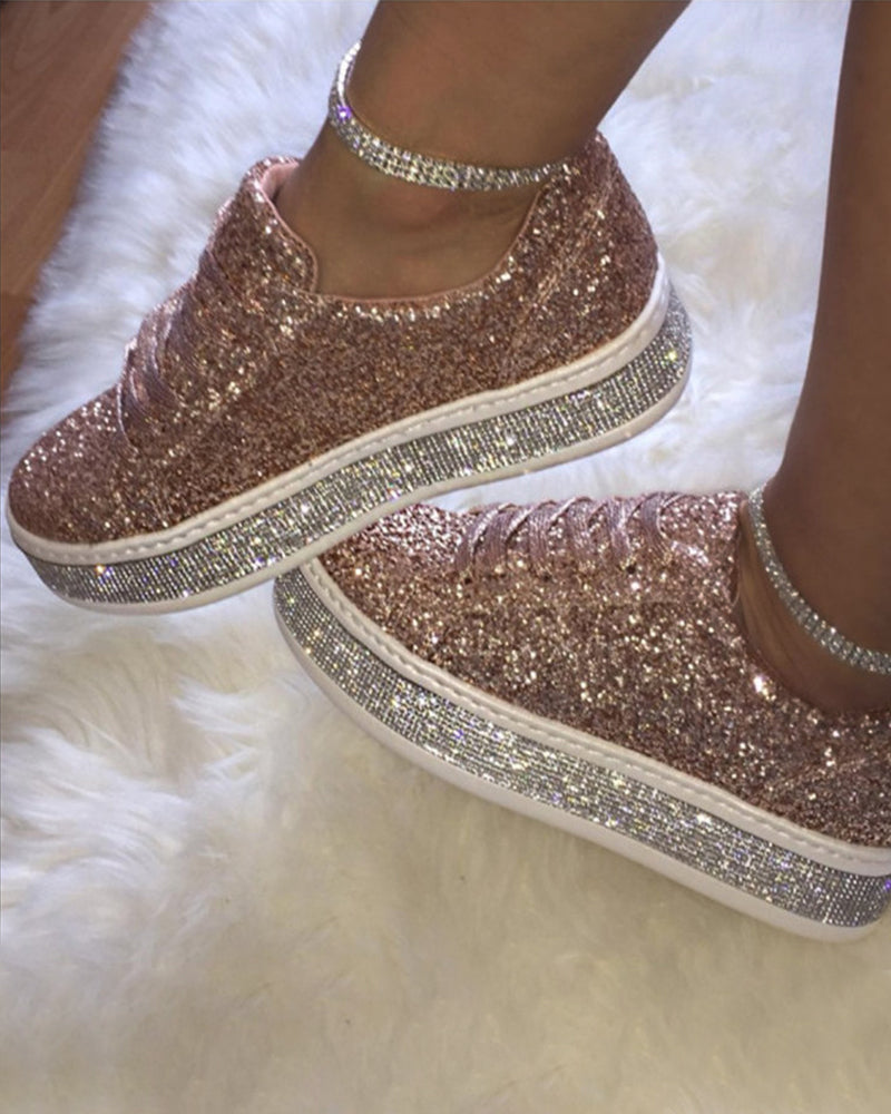 Plateau-Turnschuhe mit Glitzer in großen Größen für Frauen