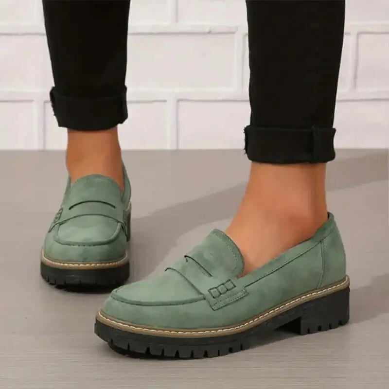 Damen - Bequeme Alltagsschuhe - Weichem Material - Stylisches Design - Ideal für jeden Anlass